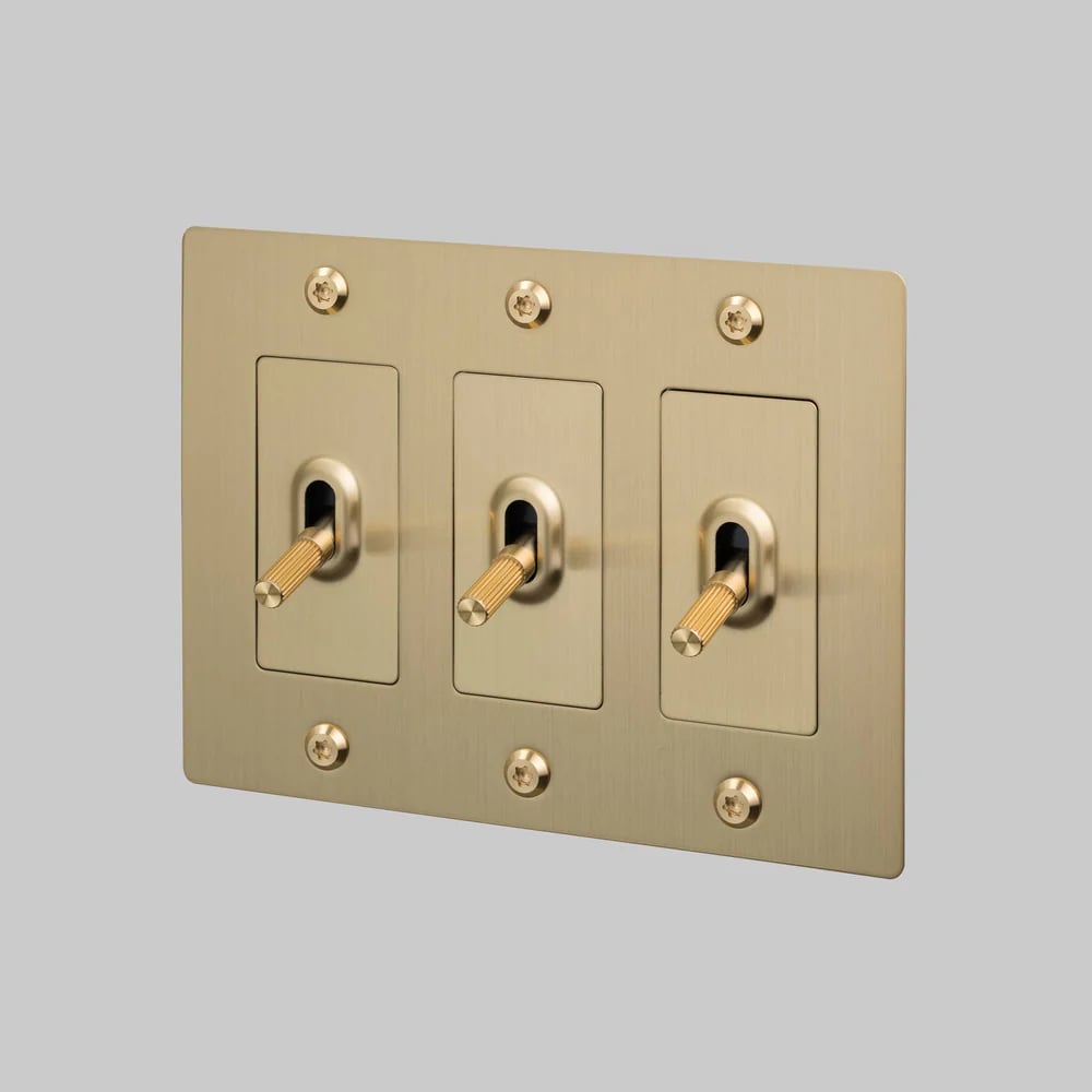 🔘 4G Metal Toggle Light Switch – Linear Knurled Design